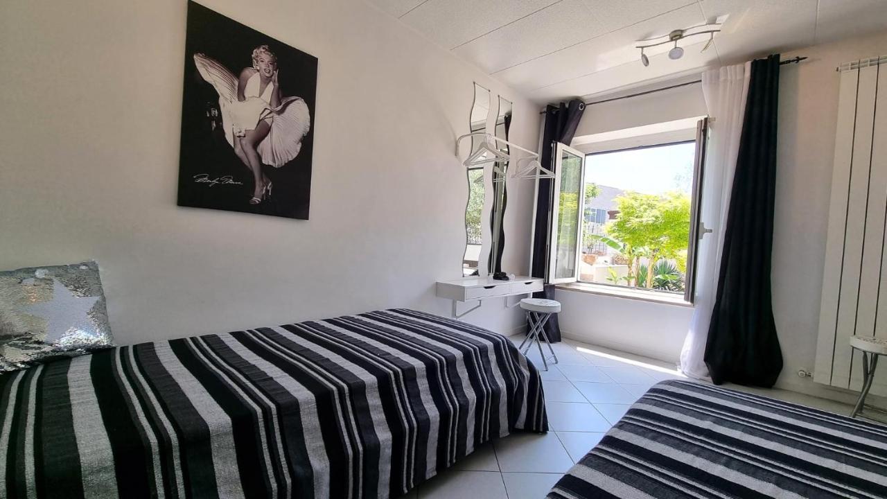 Fontana Oasis Apartments Кастельнуово-дель-Гарда Екстер'єр фото